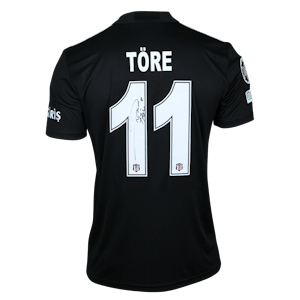 Gökhan Töre Beşiktaş JK shirt