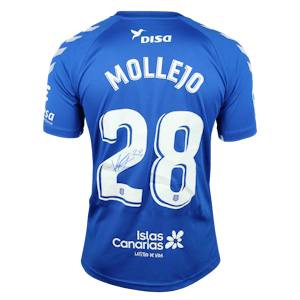Víctor Mollejo Carpintero CD Tenerife shirt