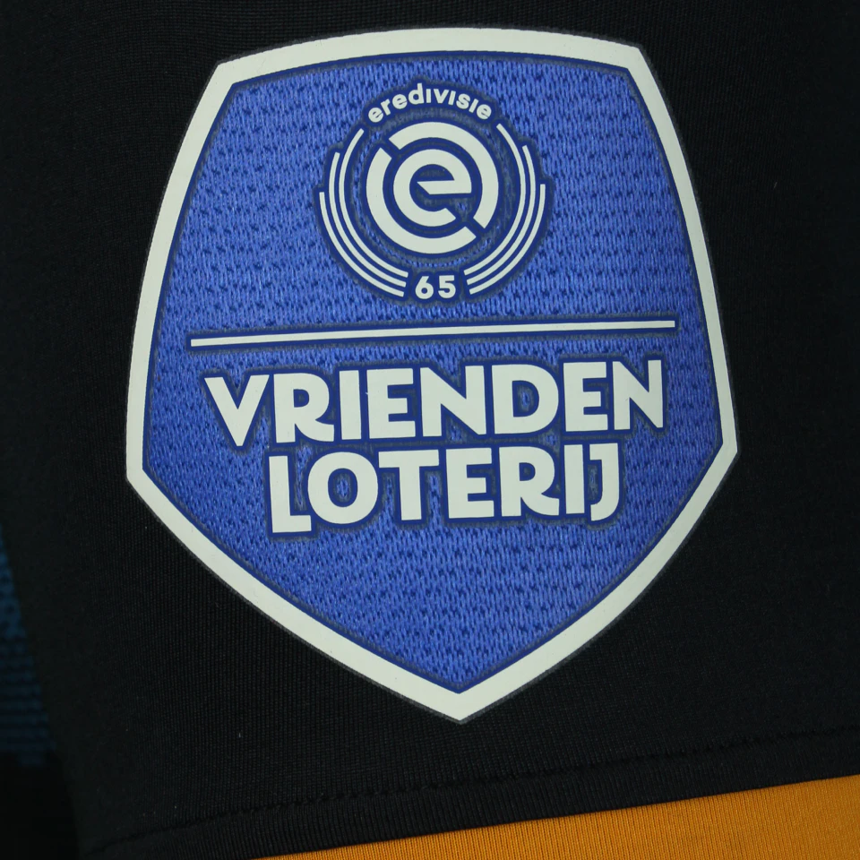 来自SC Heerenveen的Arjen van der Heide球衣