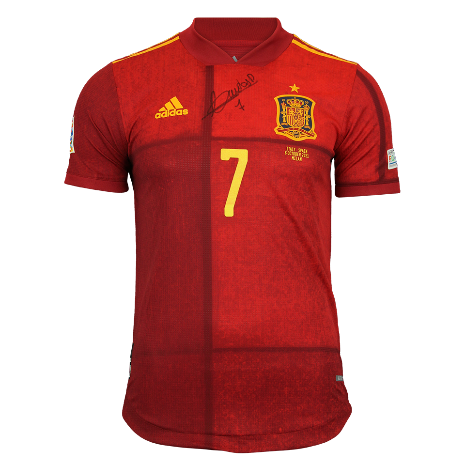 Yeremy Pino Spain shirt