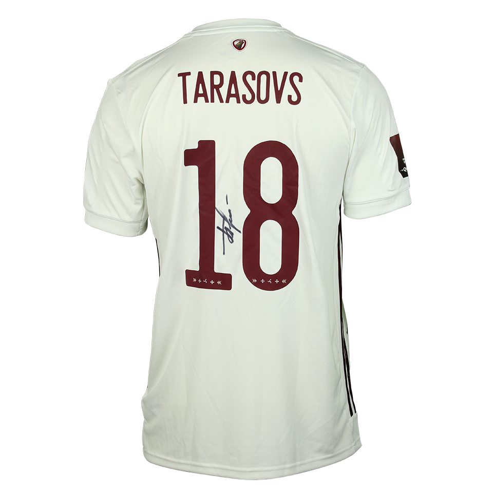 Igors Tarasovs Latvia forması