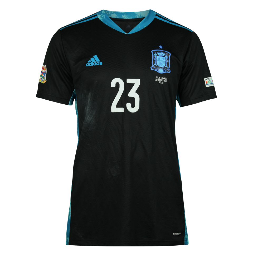 Unai Simón Mendibil Spain shirt