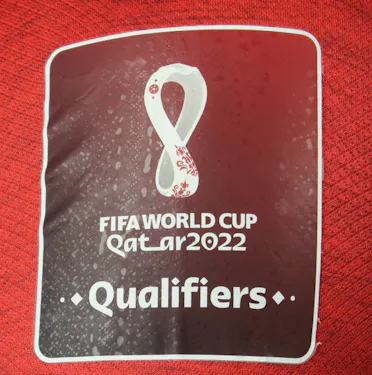 来自Peru的Gianluca Lapadula球衣