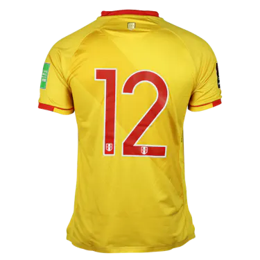 来自Peru的Carlos Alberto Cáceda Oyaguez球衣