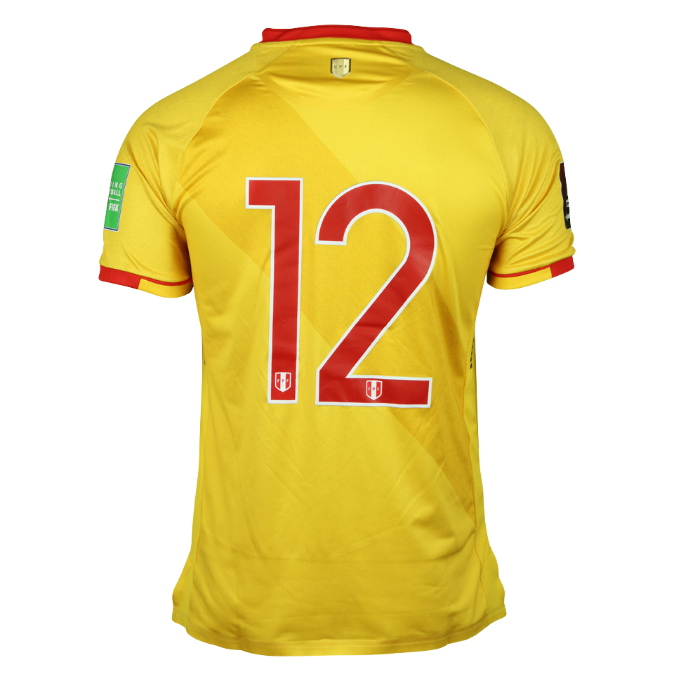 Carlos Alberto Cáceda Oyaguez Peru jersey
