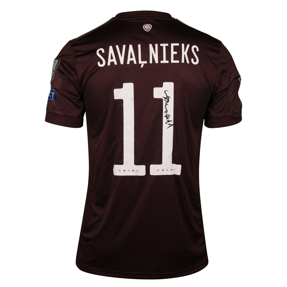 Roberts Savaļnieks Latvia shirt