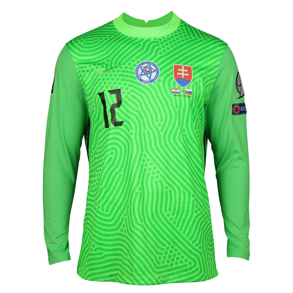 Dušan Kuciak Slovakia shirt