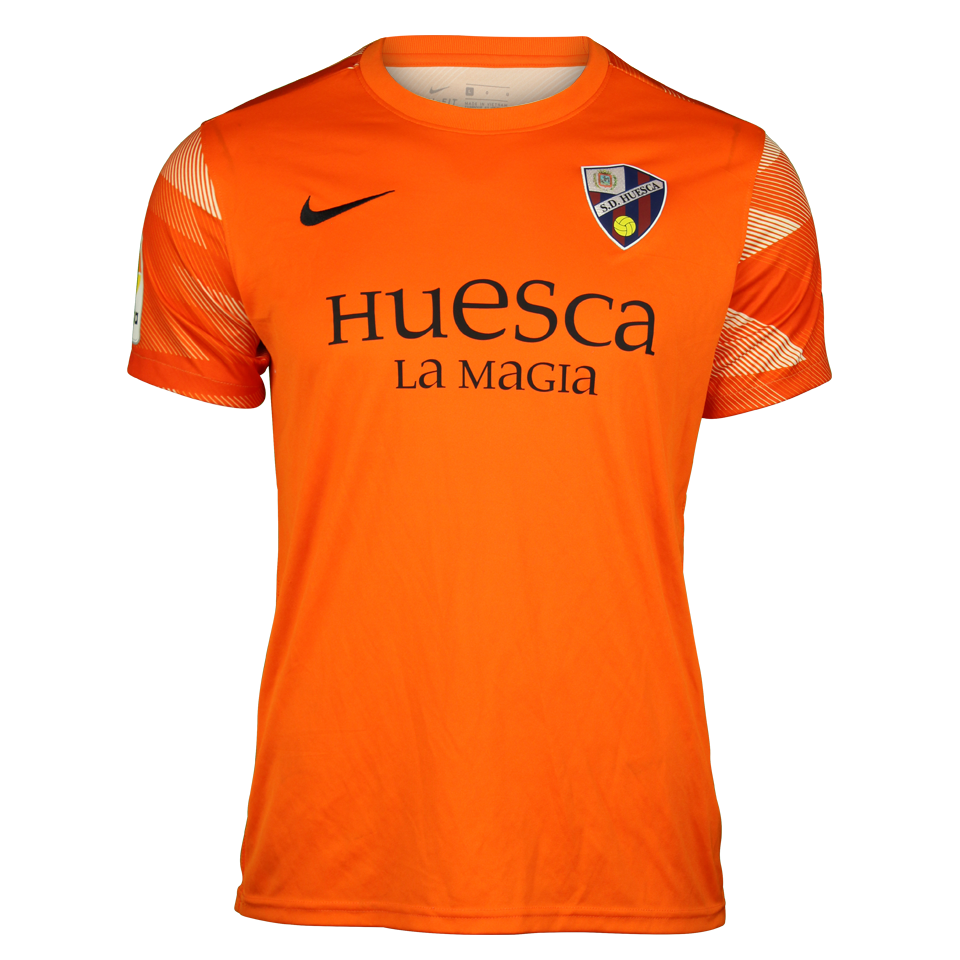 Andrés Fernández SD Huesca shirt