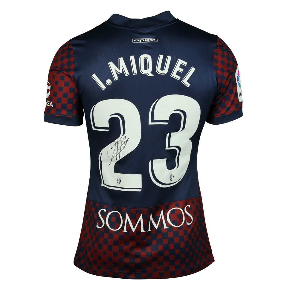 Ignasi Miquel i Pons SD Huesca shirt
