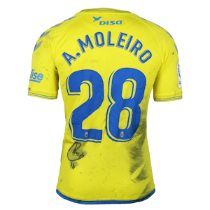 Alberto Moleiro González UD Las Palmas shirt