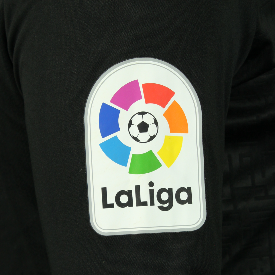 Aitor Fernández Abarisketa Levante UD shirt