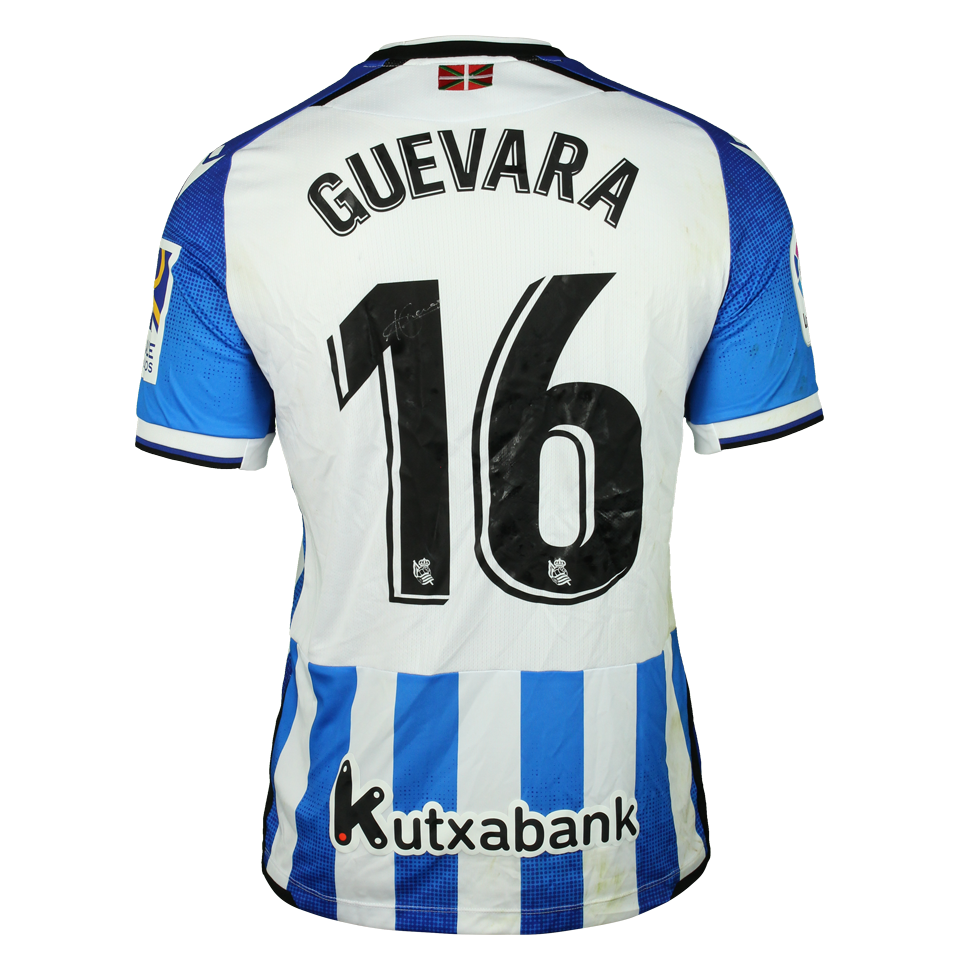 Ander Guevara Lajo Real Sociedad のシャツ