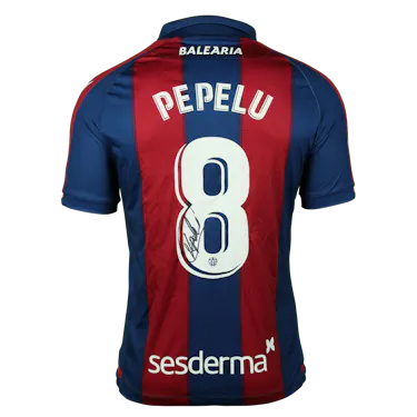 Pepelu Levante UD camisa.