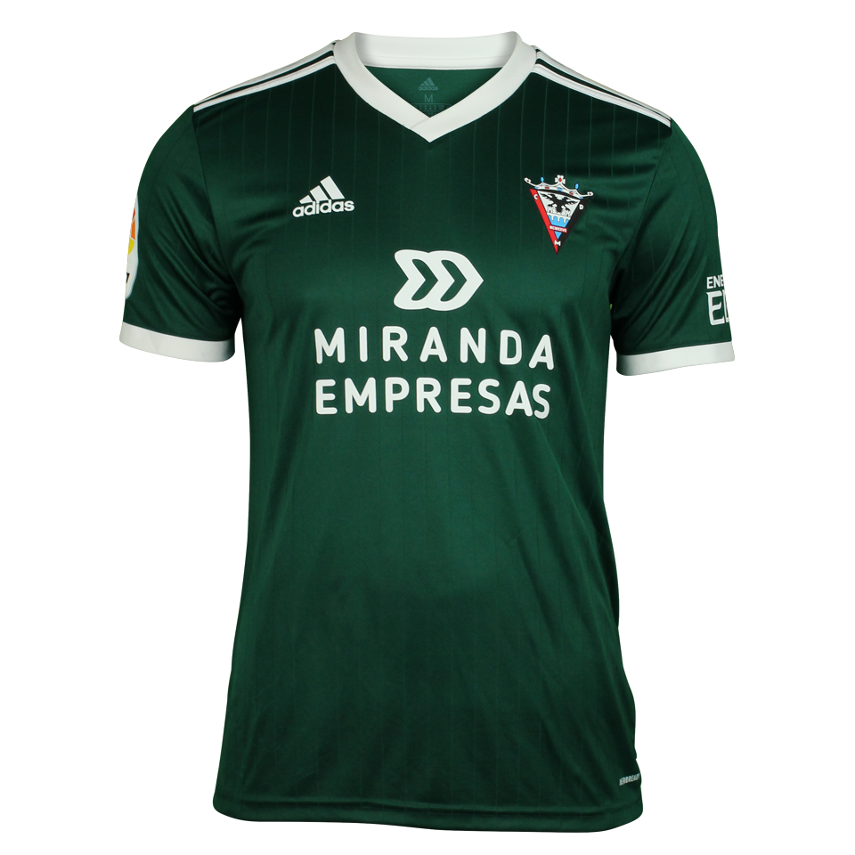 Raúl Lizoáin Cruz CD Mirandés shirt
