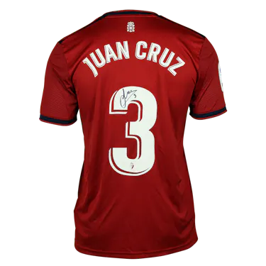来自CA Osasuna的Álvaro Juan Cruz Armada球衣