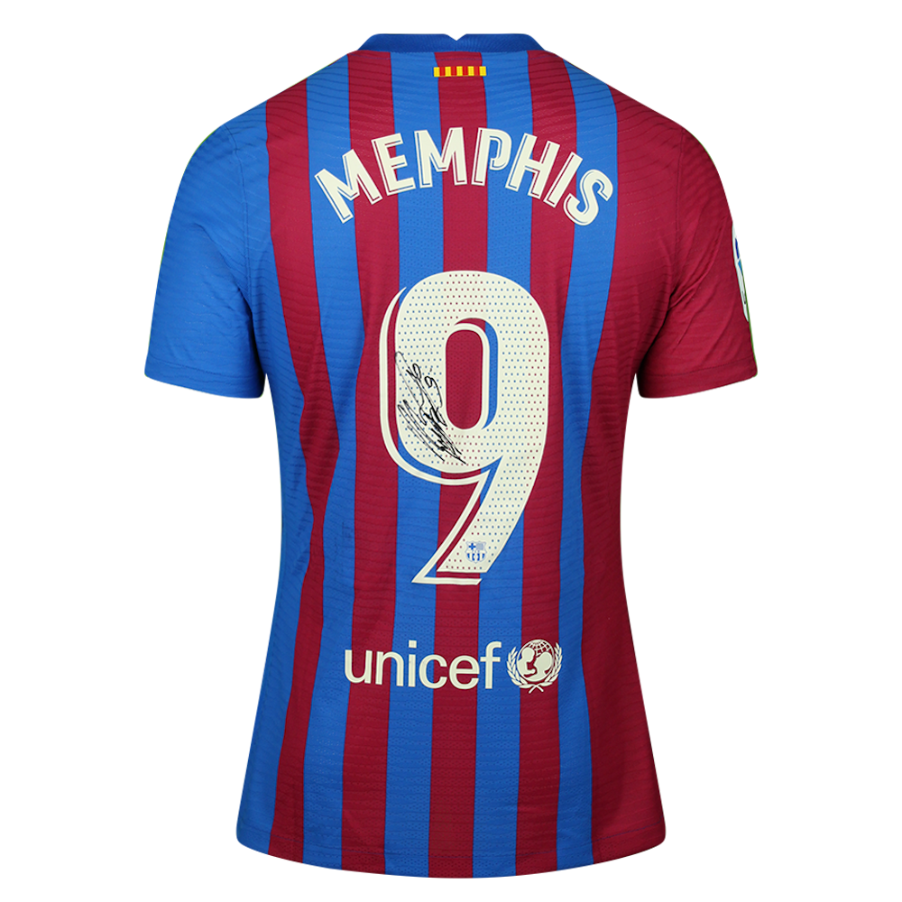 Así es la nueva colección de ropa que ha diseñado Memphis Depay