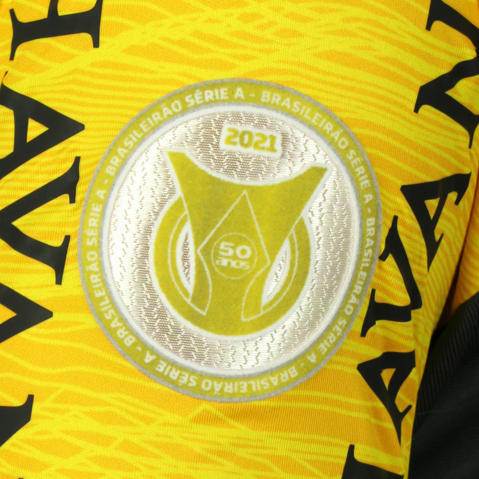 Hugo Souza Flamengo shirt