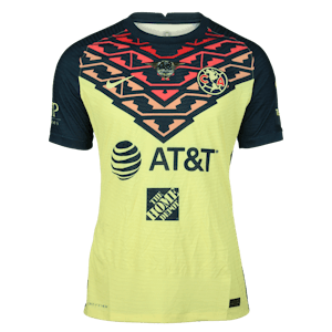 Víctor Emanuel Aguilera Club América shirt