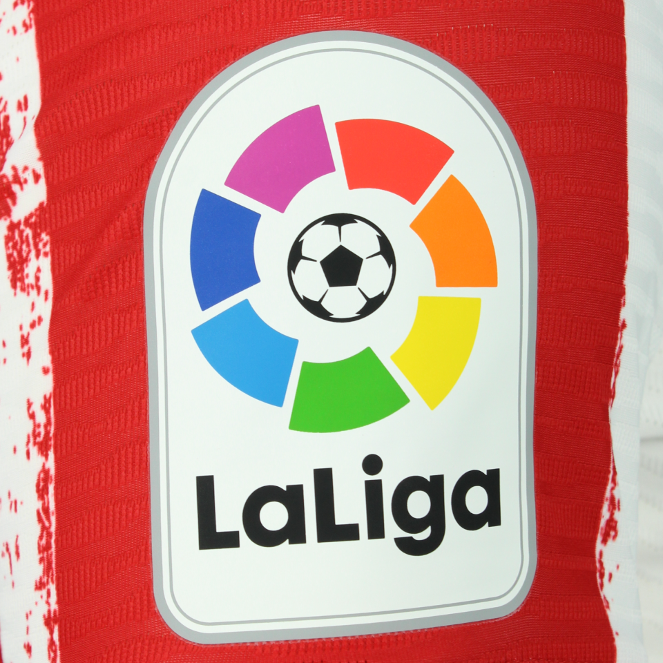Matheus Cunha Atlético de Madrid camisa.