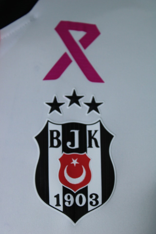 Josef de Souza Dias Beşiktaş JK shirt
