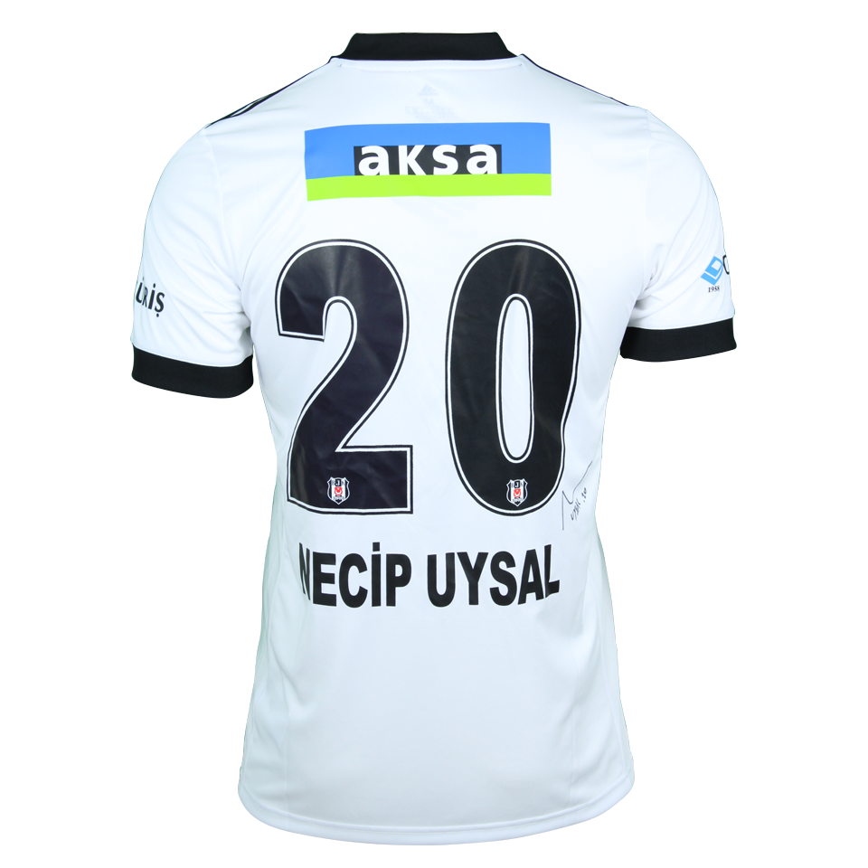 Necip Uysal Beşiktaş JK shirt