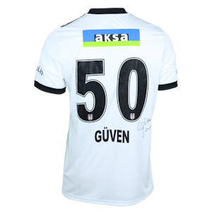 Güven Yalçın Beşiktaş JK forması