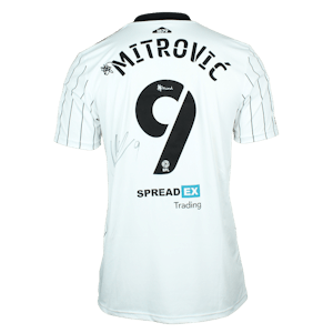 Aleksandar Mitrović Fulham shirt