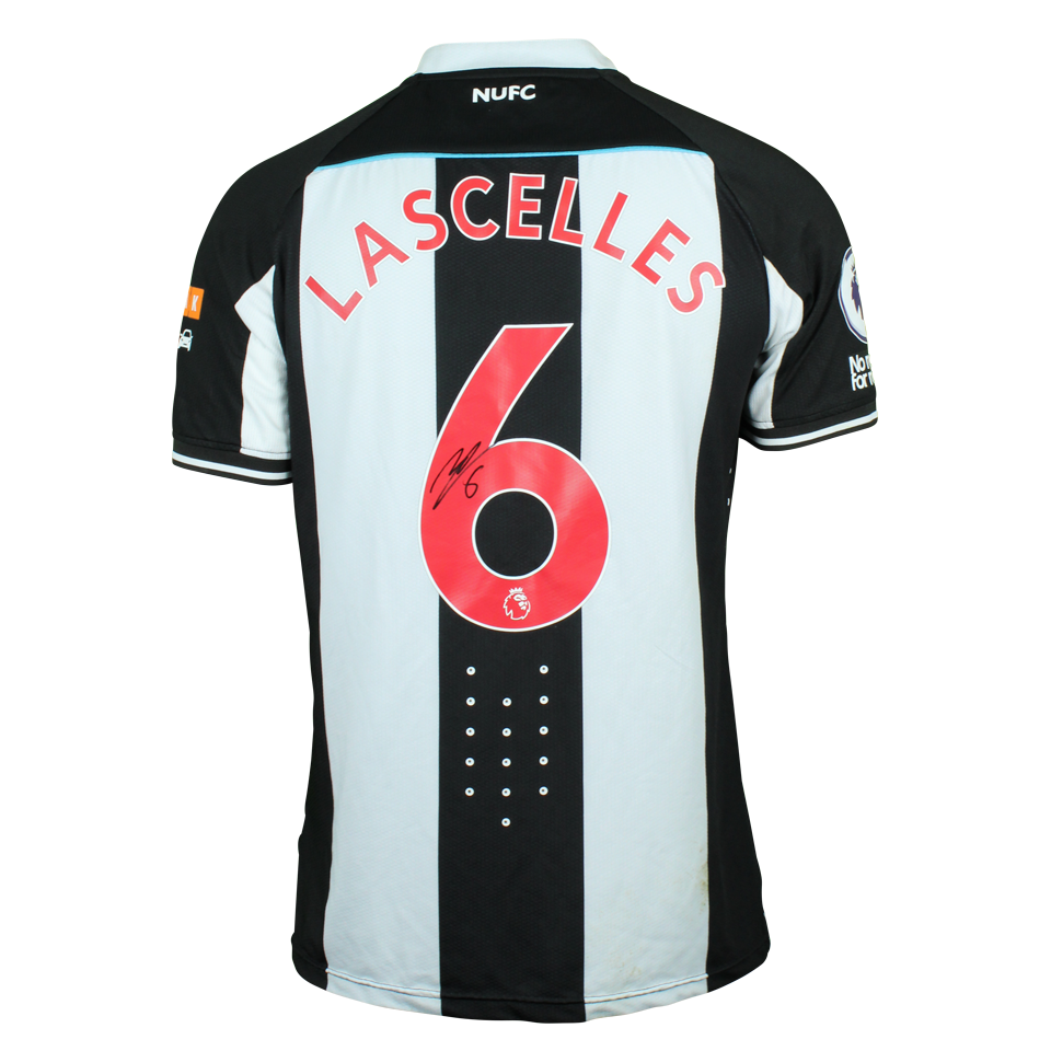Newcastle United 팀의 Jamaal Lascelles 셔츠
