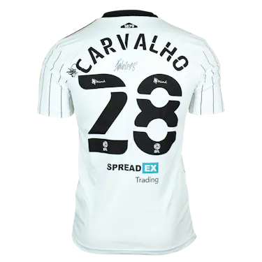 来自Fulham的Fabio Carvalho球衣