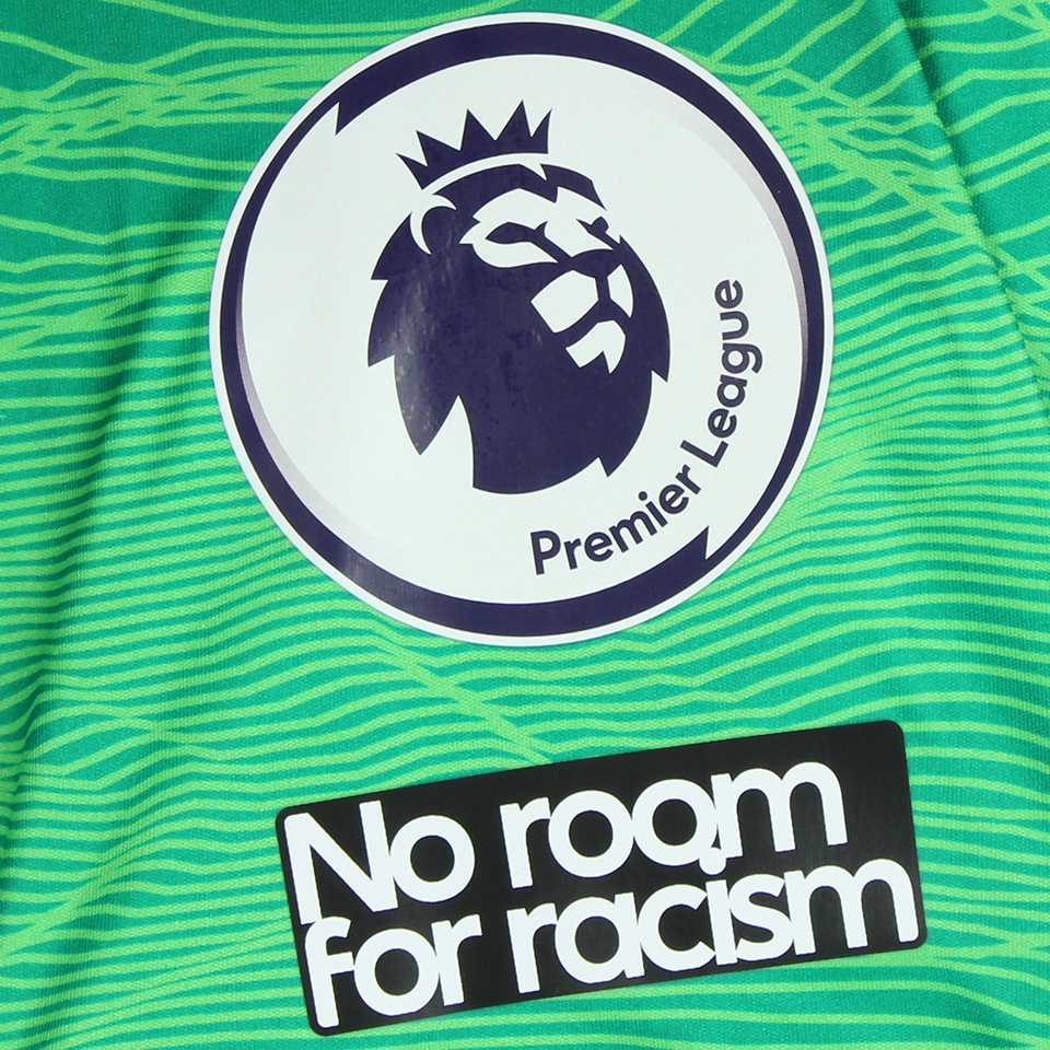 Arsenal 팀의 Bernd Leno 셔츠