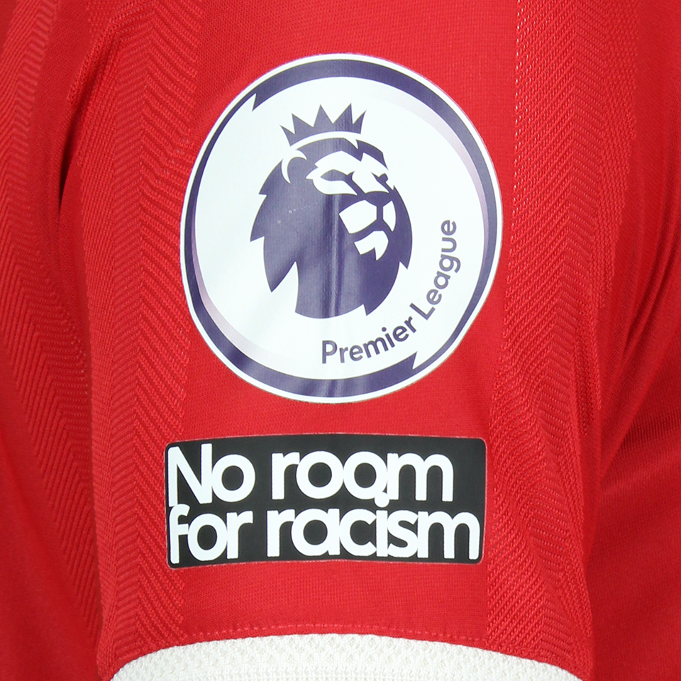 Aaron Wan-Bissaka Manchester United shirt