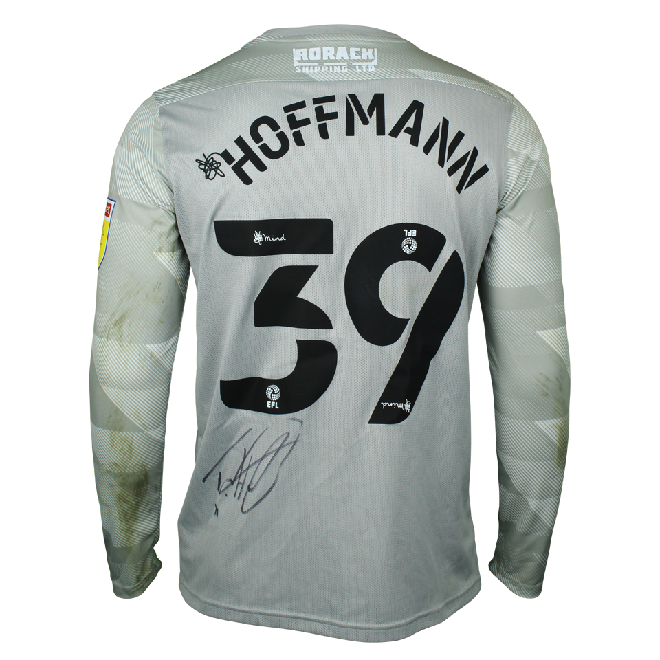 Ron-Torben Hoffmann Sunderland shirt