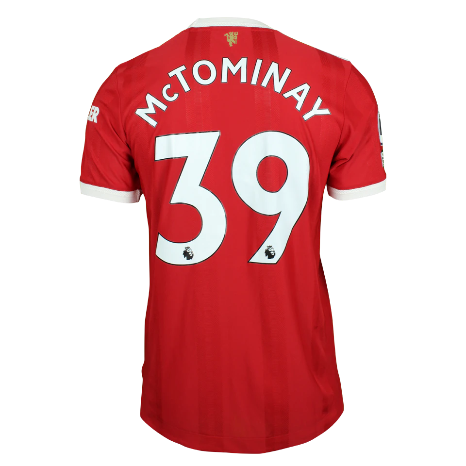 来自Manchester United的Scott McTominay球衣