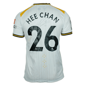 Hee-Chan Hwang Wolverhampton Wanderers shirt