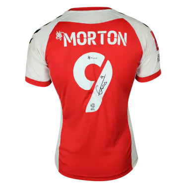 来自Fleetwood Town的Callum Morton球衣