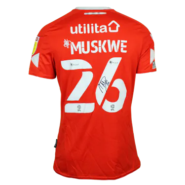 Luton Town-Trikot von Admiral Muskwe