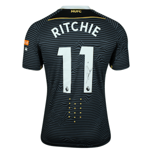 Newcastle United 팀의 Matt Ritchie 셔츠
