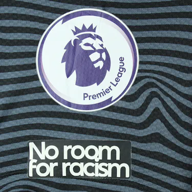 Newcastle United 팀의 Isaac Hayden 셔츠