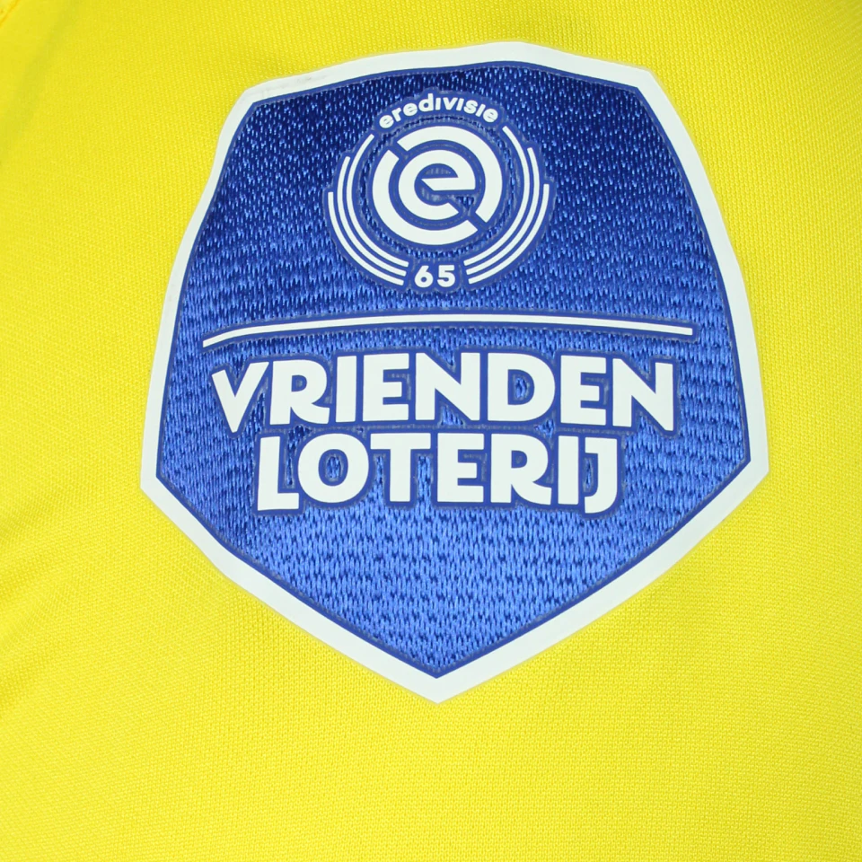 Loïs Openda Vitesse camisa.