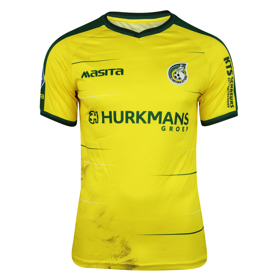 Tijjani Noslin Fortuna Sittard shirt