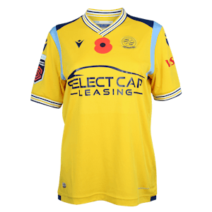 Gemma Evans Reading Women shirt