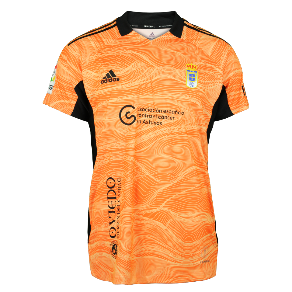 Joan Femenías del Salto Real Oviedo shirt
