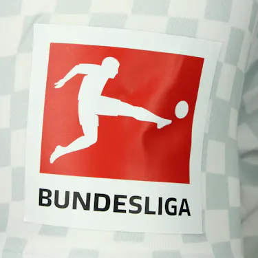 Daniel Caligiuri FC Augsburg jersey