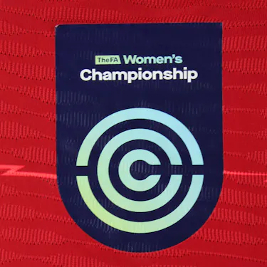 来自Liverpool Women的Charlotte Wardlaw球衣