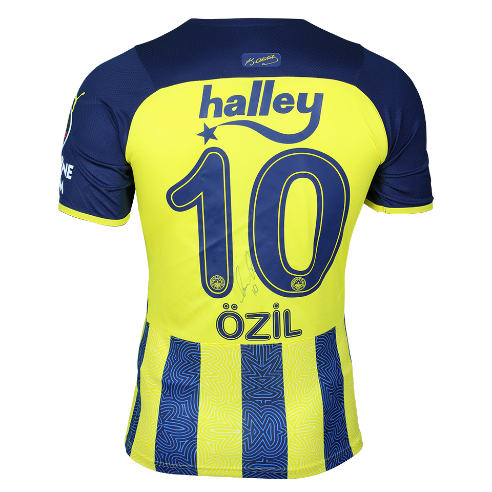 Mesut Özil Fenerbahçe forması