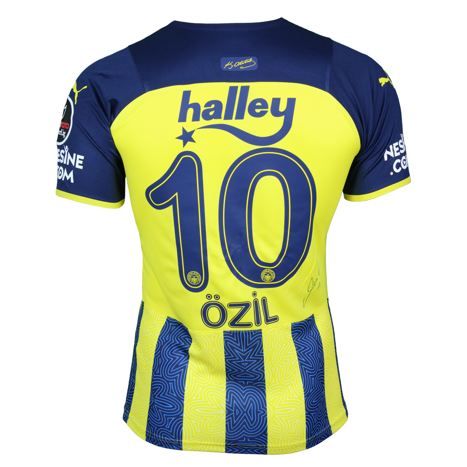 Mesut Özil - 2
