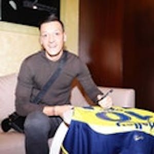 Mesut Özil - 2