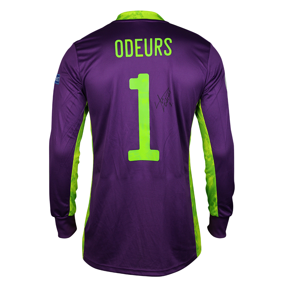 Justine Odeurs | Belgian Red Flames