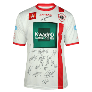 Squad Signed Shirt | Royal Antwerp FC