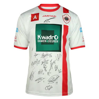 Squad Signed Shirt | Royal Antwerp FC